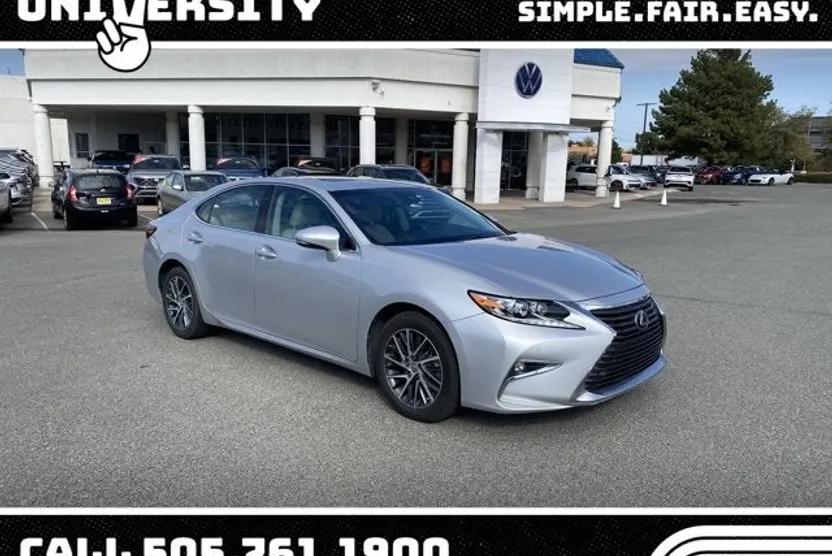 2017 Lexus ES 350 photo 1