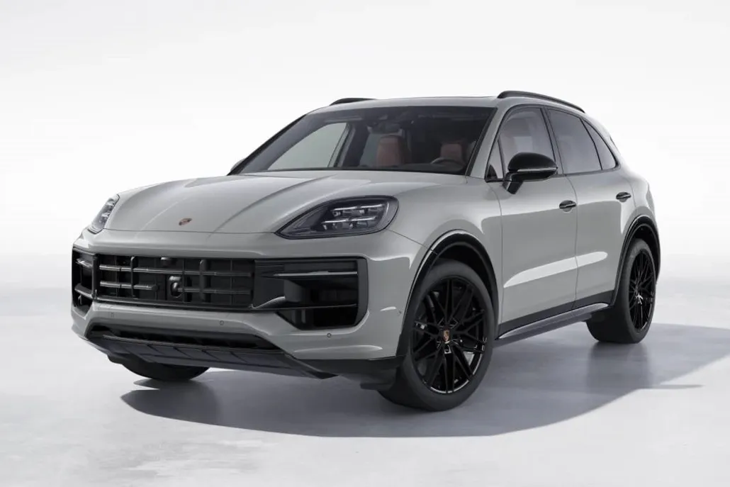 2025 Porsche Cayenne GTS photo 1