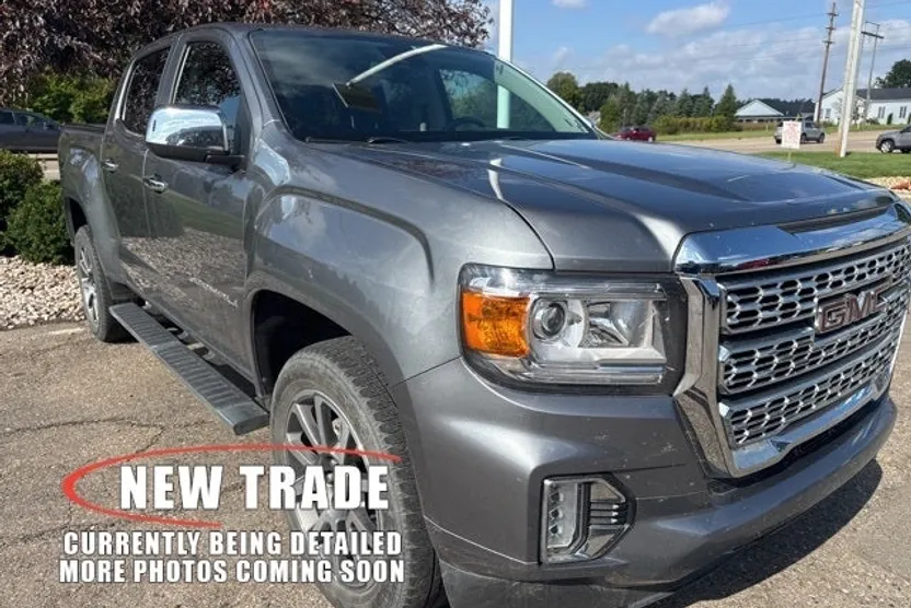 2022 Gmc Canyon Denali photo 1