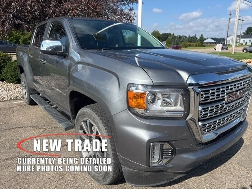 2022 Gmc Canyon Denali photo 1