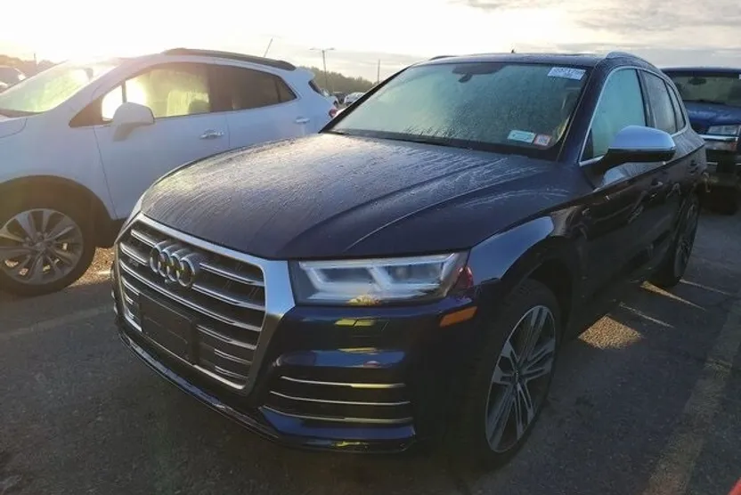 2018 Audi SQ5 Prestige photo 1