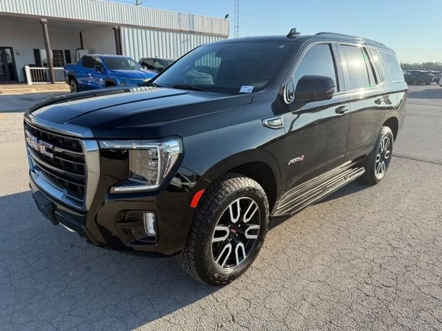 2021 Gmc Yukon AT4 photo 1
