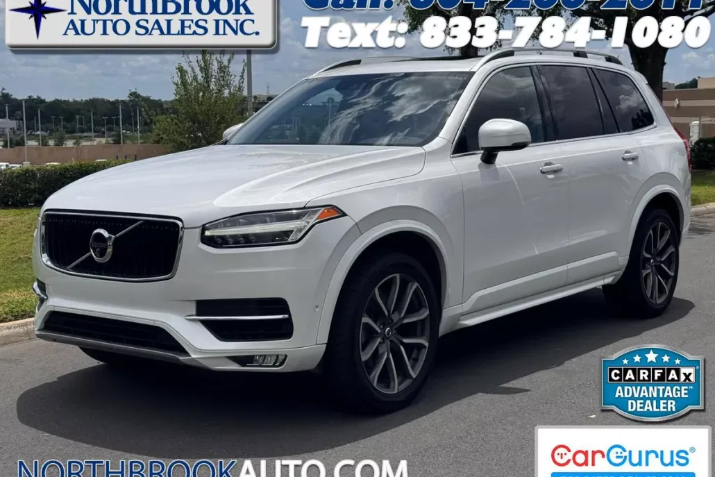 2018 Volvo XC90 T5 AWD Momentum photo 1