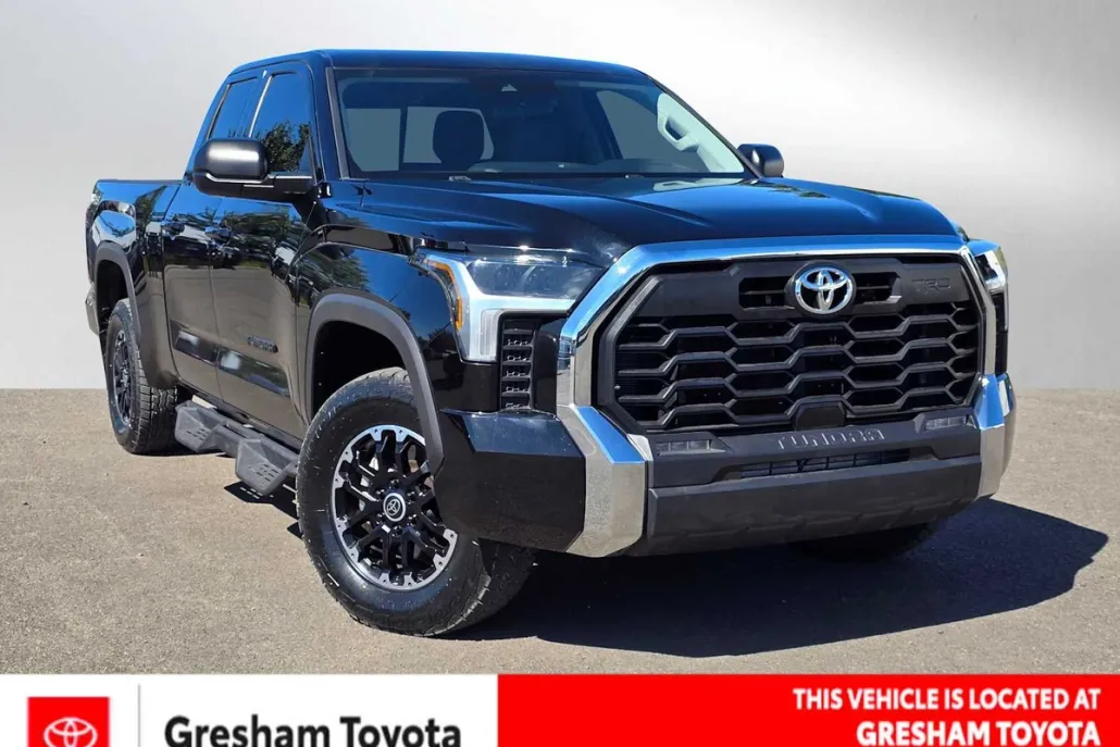 2023 Toyota Tundra SR5 photo 1