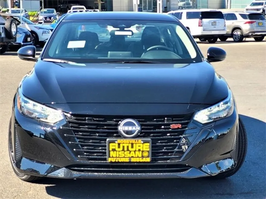 2025 Nissan Sentra SR photo 1