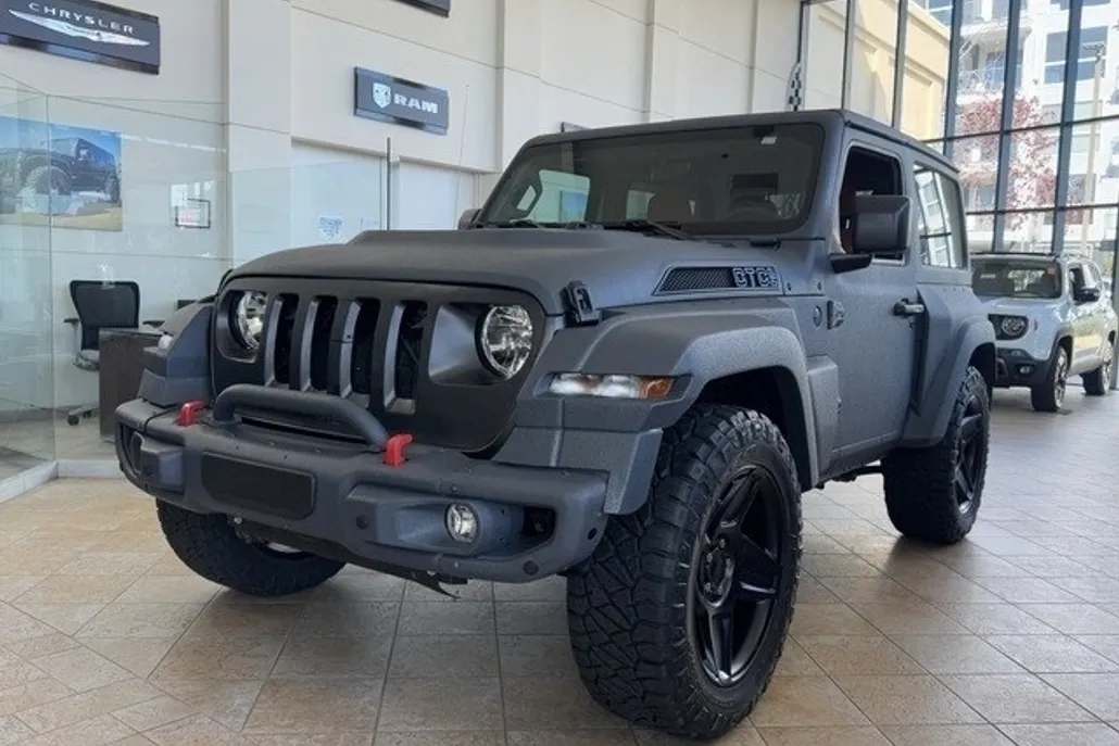 2023 Jeep Wrangler Sport S photo 1