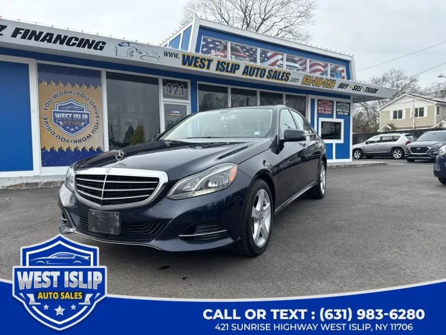 2016 Mercedes Benz E 4MATIC photo 1