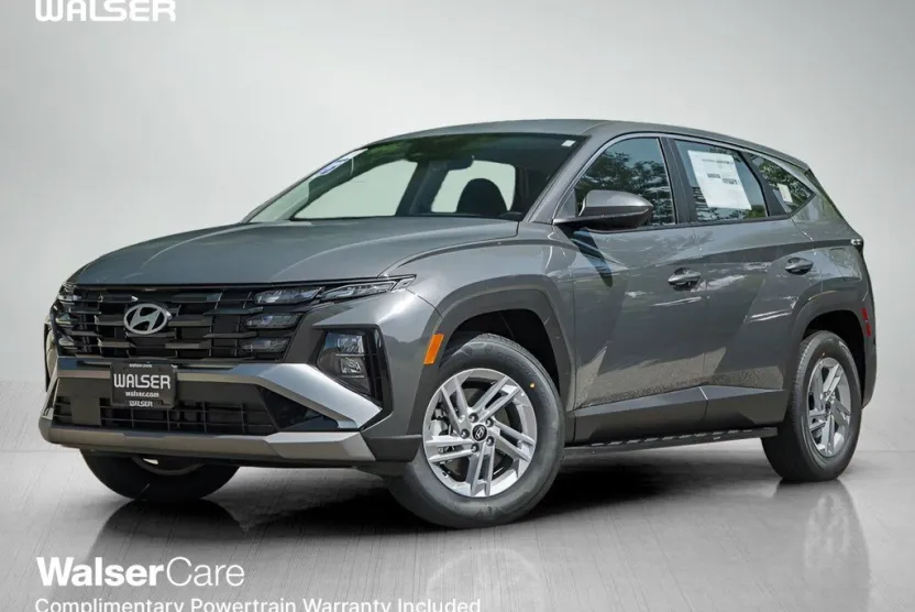 2025 Hyundai Tucson SE photo 1