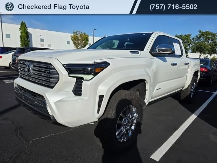 2024 Toyota Tacoma 4x4 TRD Sport photo 1