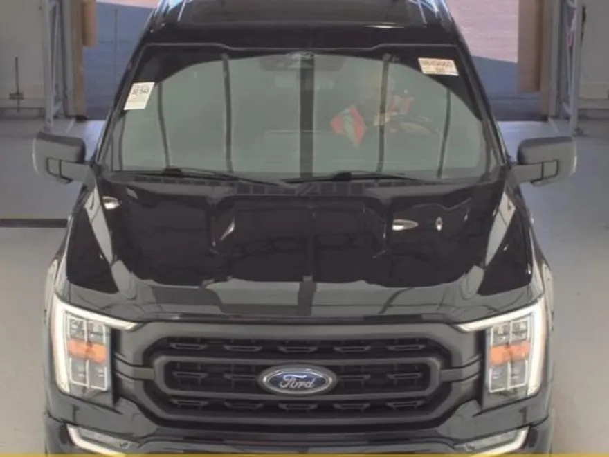 2022 Ford F-150 XLT photo 1
