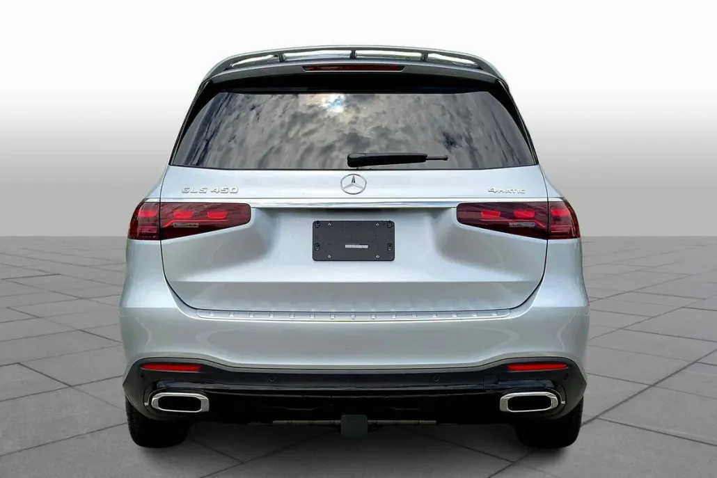 2025 Mercedes Benz GLS 450 4MATIC photo 1