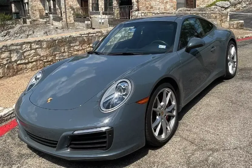 2017 Porsche 911 S photo 1