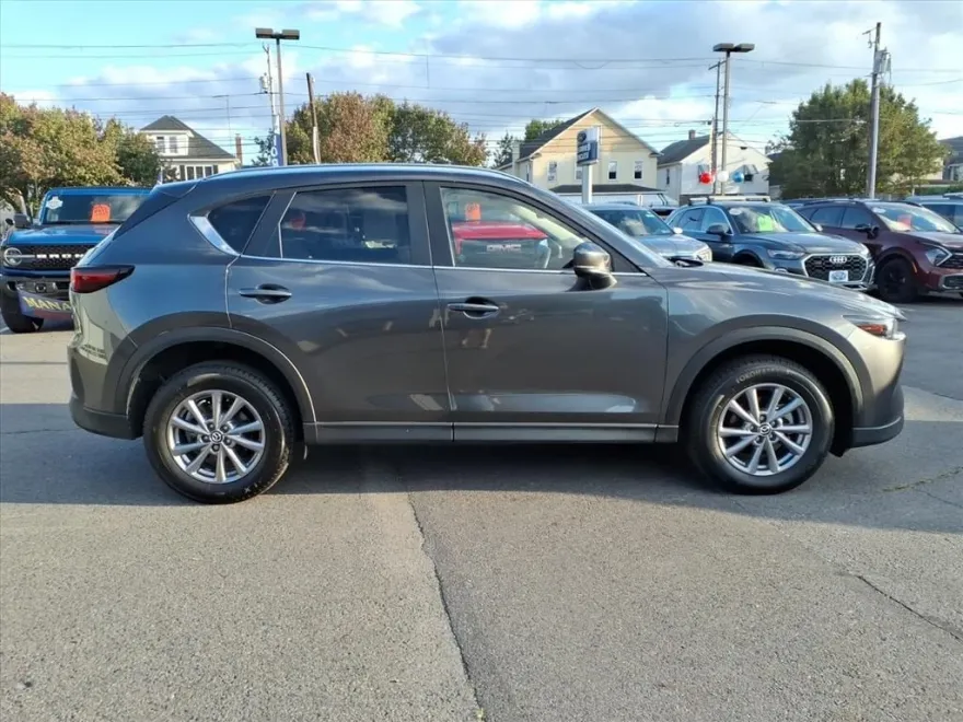 2022 Mazda CX-5 2.5 S Preferred photo 1