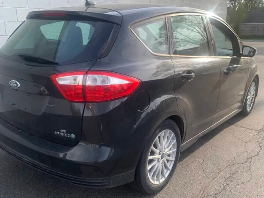 2015 Ford C-Max Hybrid SE photo 1