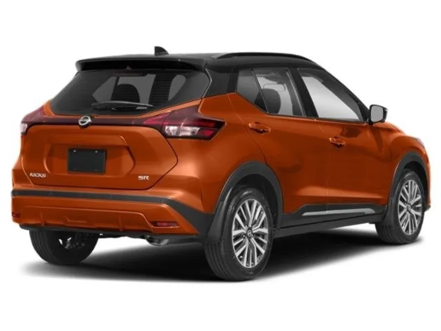 2021 Nissan Kicks SR photo 1