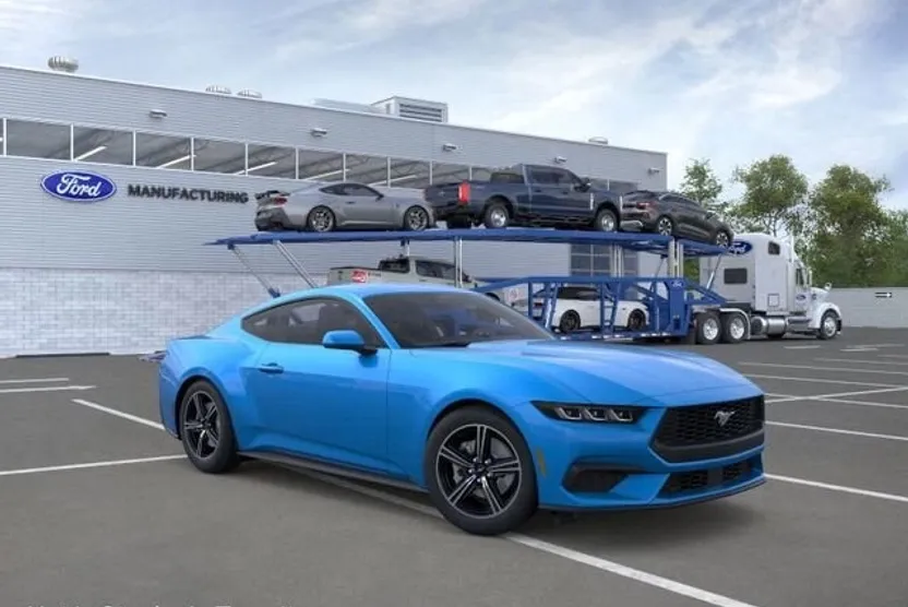 2025 Ford Mustang EcoBoost Premium photo 1