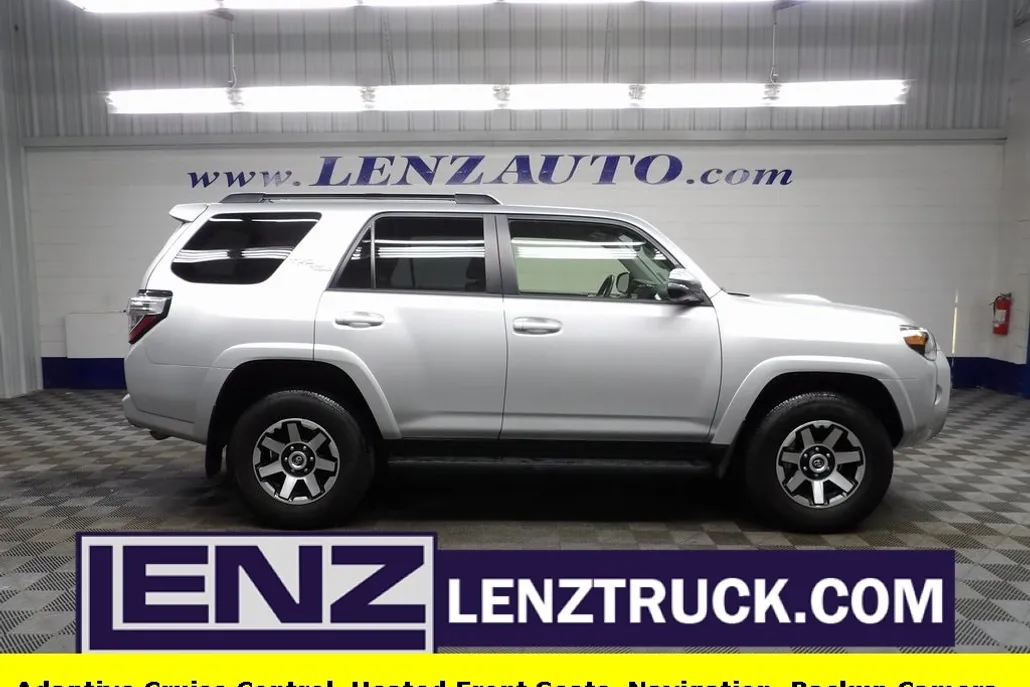 2024 Toyota 4Runner TRD Off-Road Premium 4WD photo 1