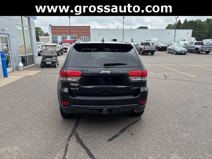 2021 Jeep Grand Cherokee Laredo X photo 1