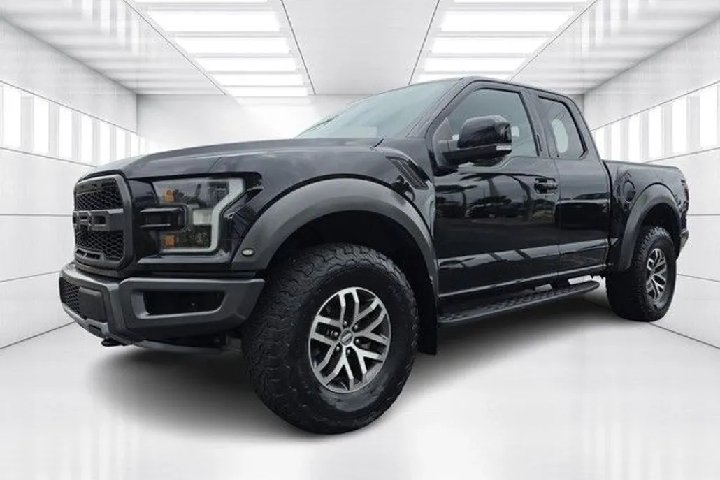 2017 Ford F-150 Raptor photo 1