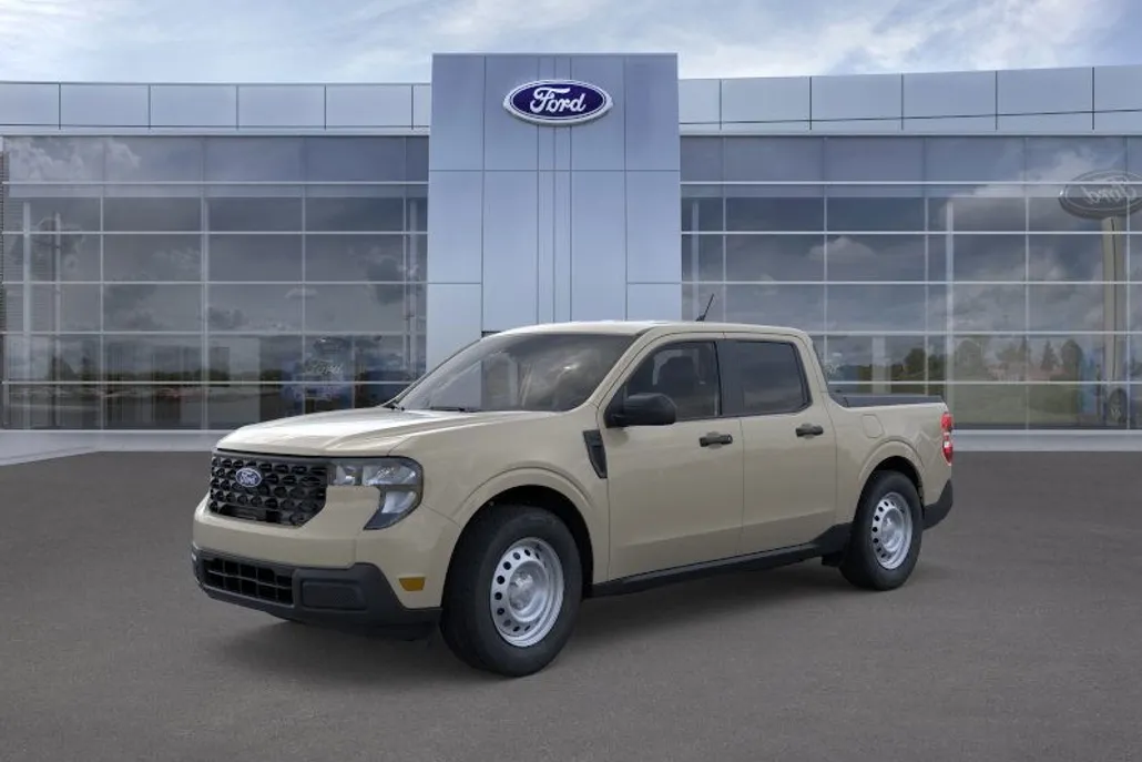2025 Ford Maverick XL photo 1