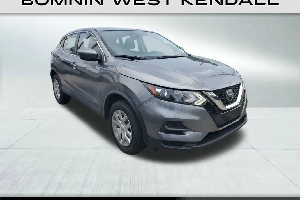 2020 Nissan Rogue Sport S photo 1