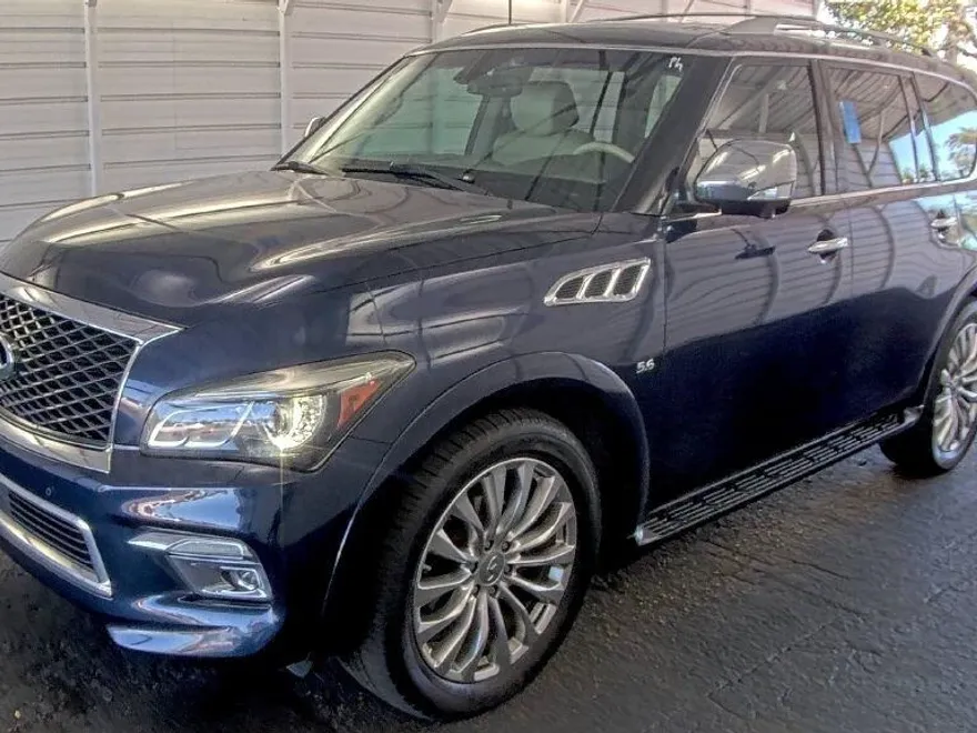 2015 Infiniti QX80 photo 1