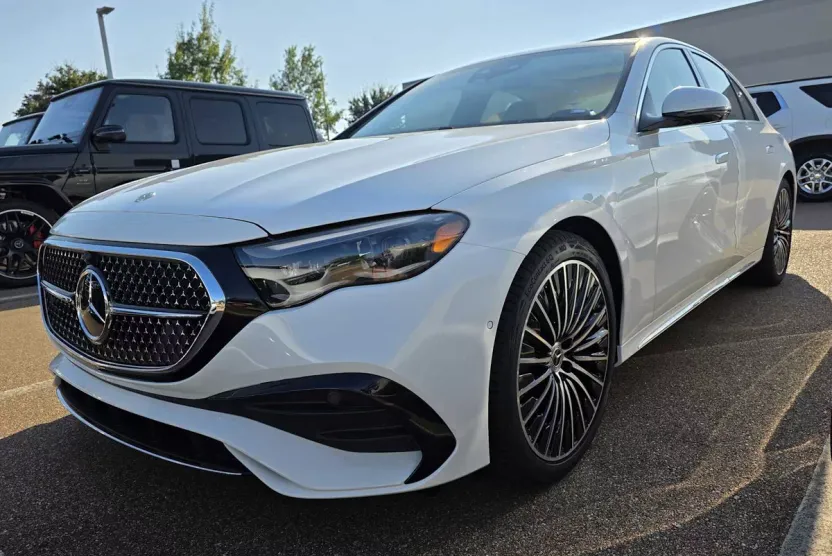 2026 Mercedes Benz E 350 photo 1