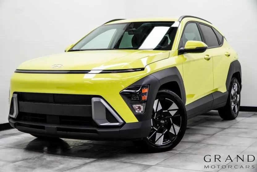 2024 Hyundai Kona SEL photo 1