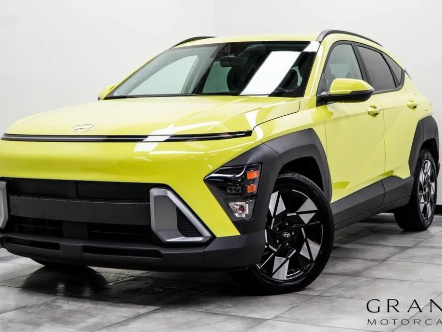 2024 Hyundai Kona SEL photo 1
