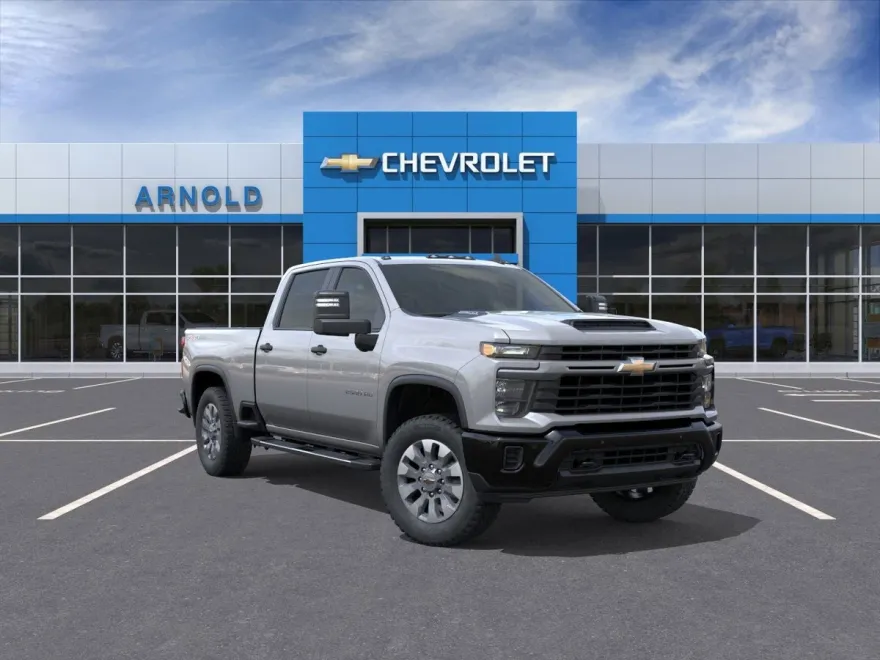 2025 Chevrolet Silverado 2500HD Custom photo 1
