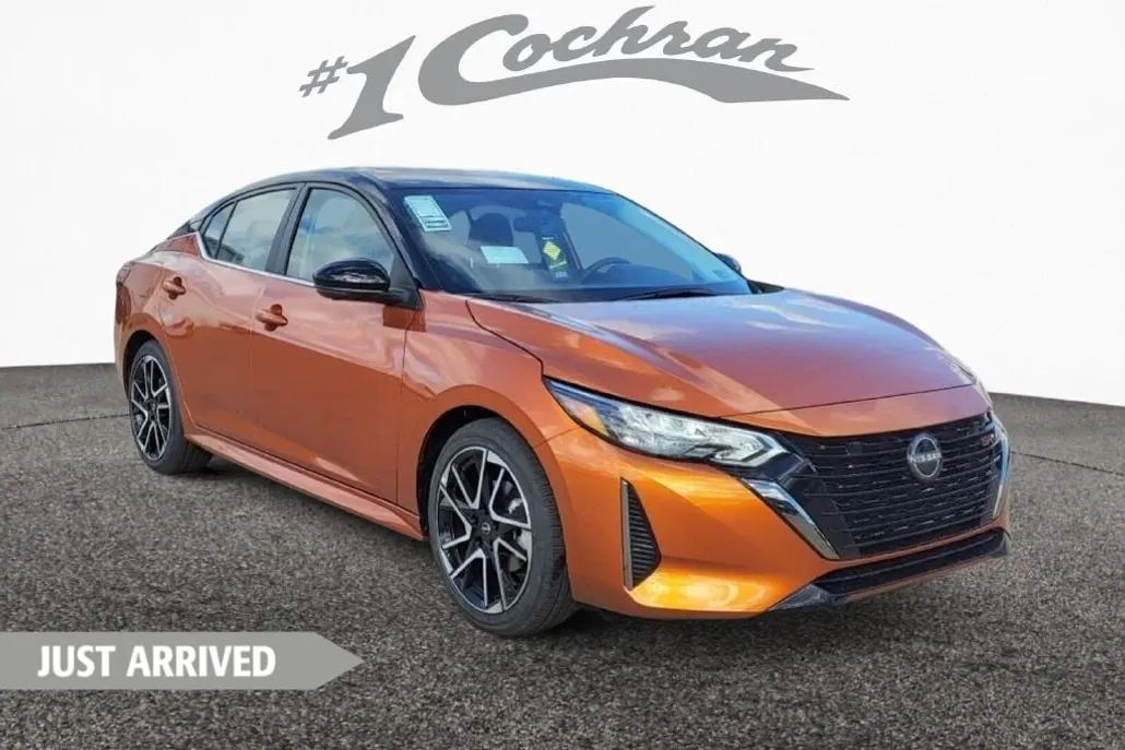 2025 Nissan Sentra SR photo 1