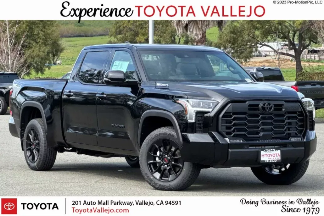 2025 Toyota Tundra Limited photo 1