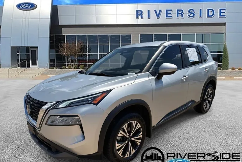 2023 Nissan Rogue SV photo 1