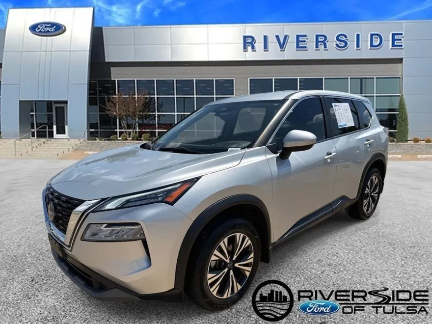 2023 Nissan Rogue SV photo 1