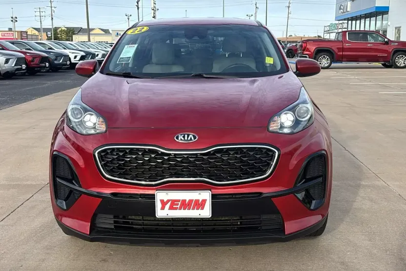 2022 Kia Sportage LX photo 1