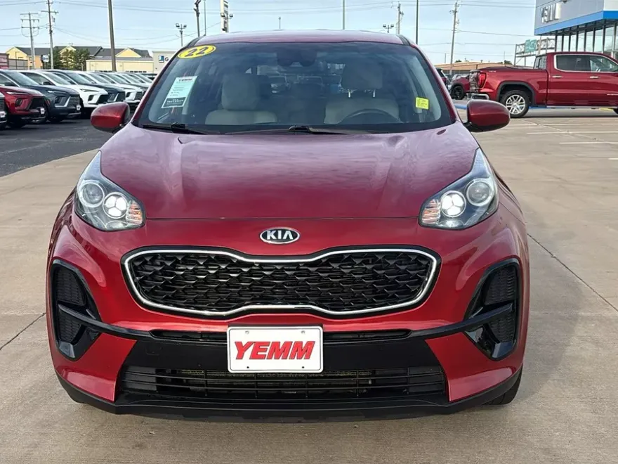2022 Kia Sportage LX photo 1