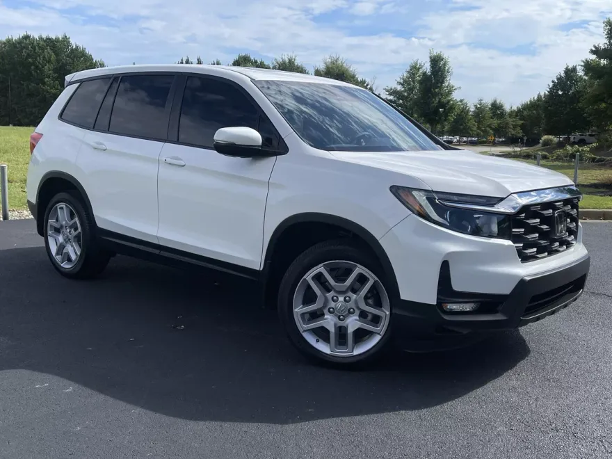 2024 Honda Passport EX-L photo 1