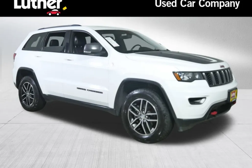 2017 Jeep Grand Cherokee Trailhawk photo 1