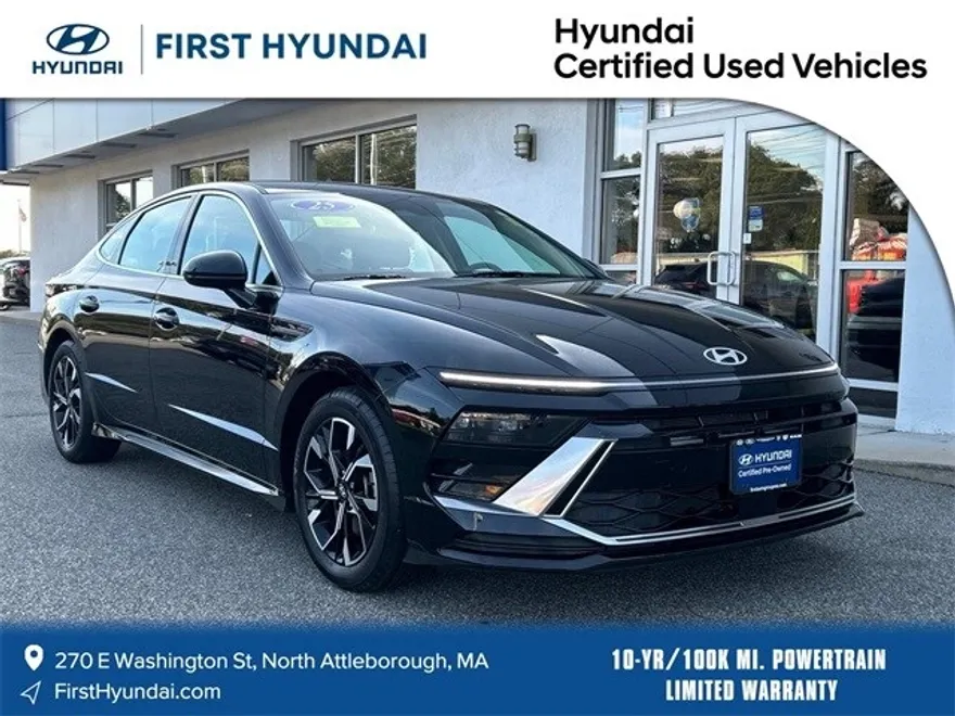 2025 Hyundai Sonata SEL photo 1