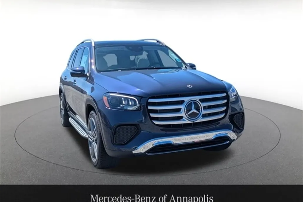 2026 Mercedes Benz GLS 450 4MATIC photo 1