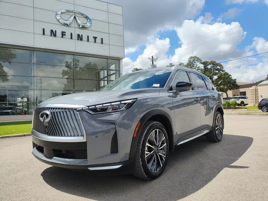 2026 Infiniti QX60 Luxe photo 1