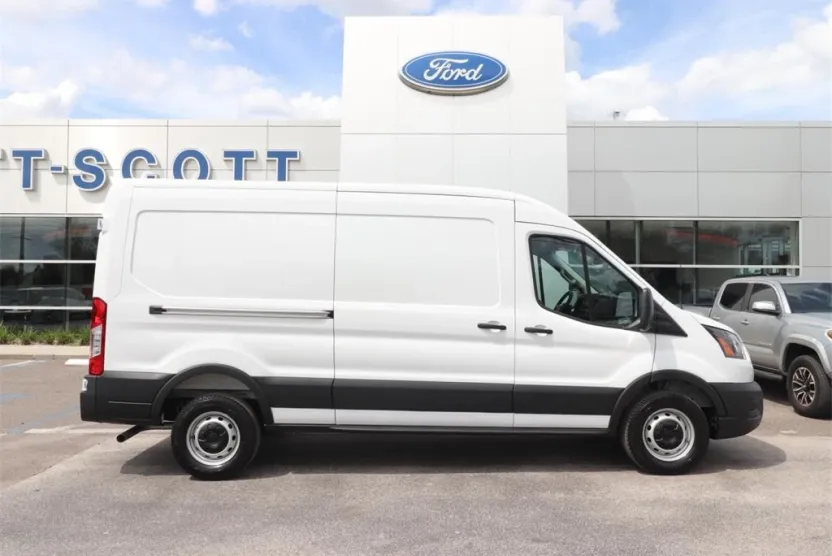 2025 Ford Transit Cargo Van photo 1