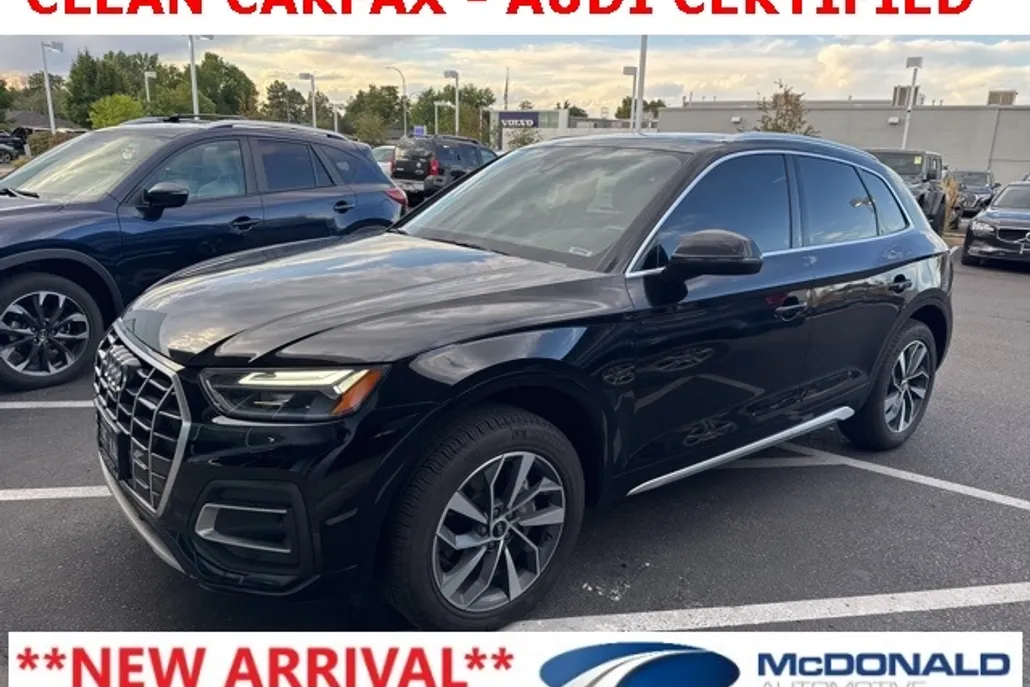 2021 Audi Q5 45 Premium Plus photo 1