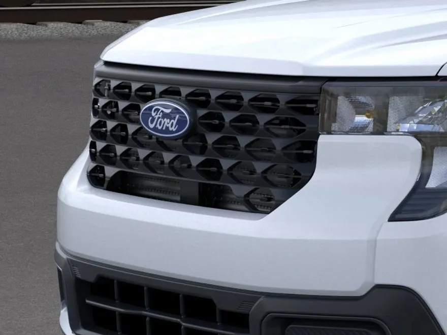 2025 Ford Maverick XLT photo 1