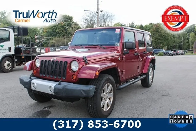 2012 Jeep Wrangler Unlimited Sahara photo 1