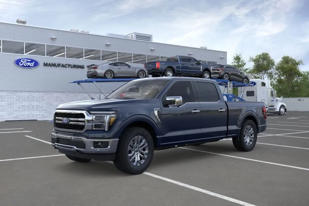 2025 Ford F-150 Lariat photo 1