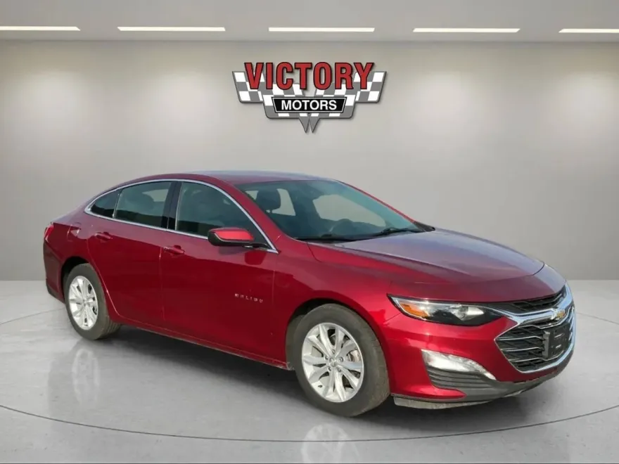 2023 Chevrolet Malibu 1LT photo 1