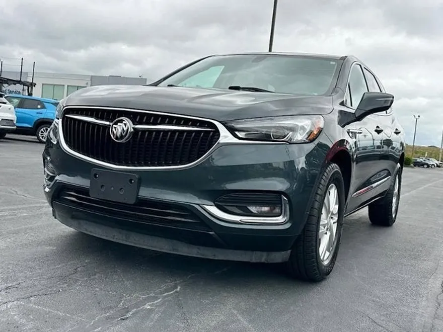 2020 Buick Enclave Essence photo 1
