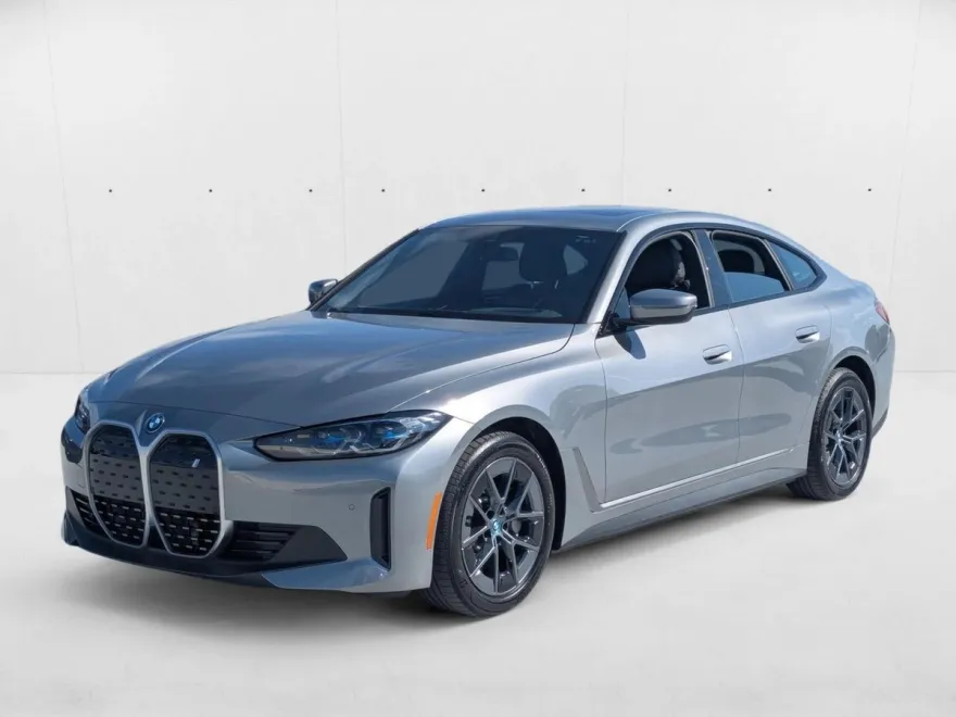 2023 Bmw i4 eDrive40 photo 1