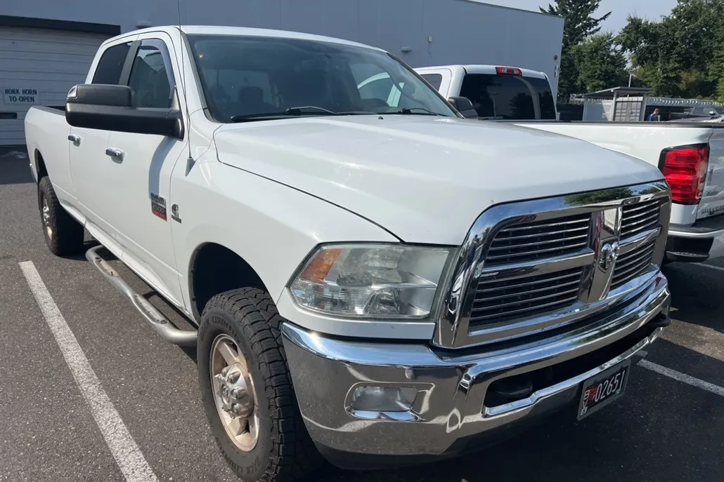 2010 Ram 2500 SLT photo 1